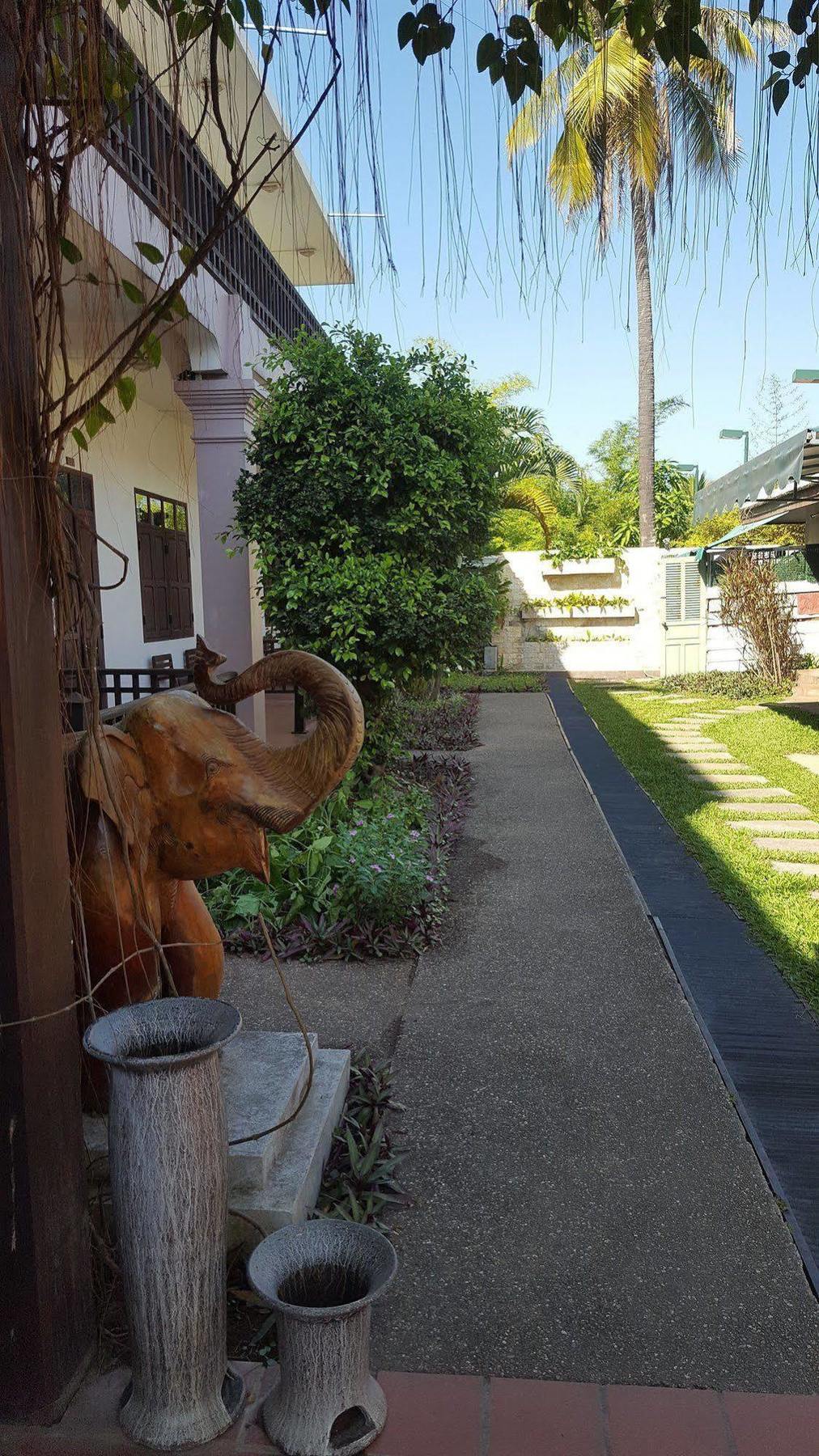 Luang Prabang Inn Esterno foto